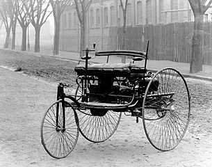 [Photo: early Benz car]