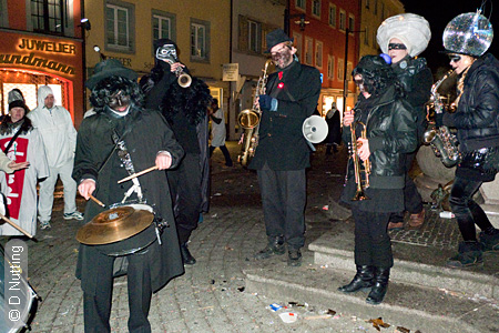 [Photo © D Nutting] Fasnacht band in Konstanz